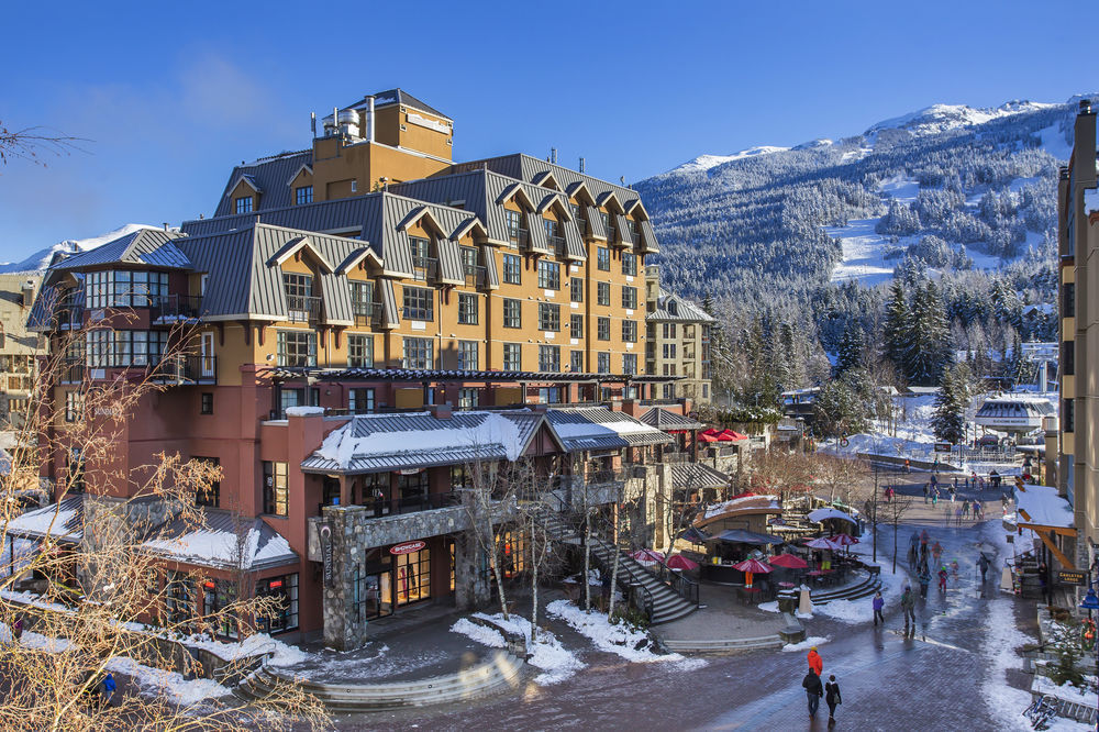 Sundial Hotel Уислър Екстериор снимка