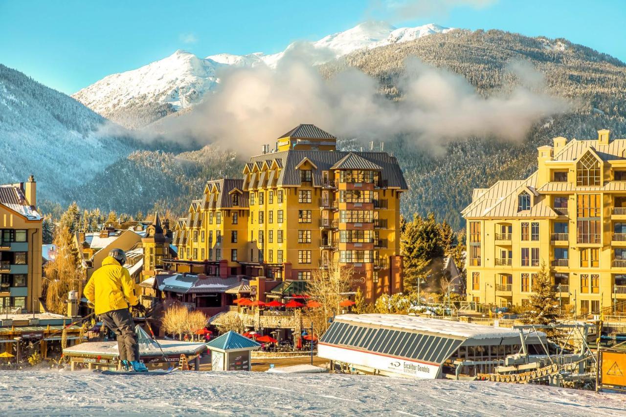Sundial Hotel Уислър Екстериор снимка